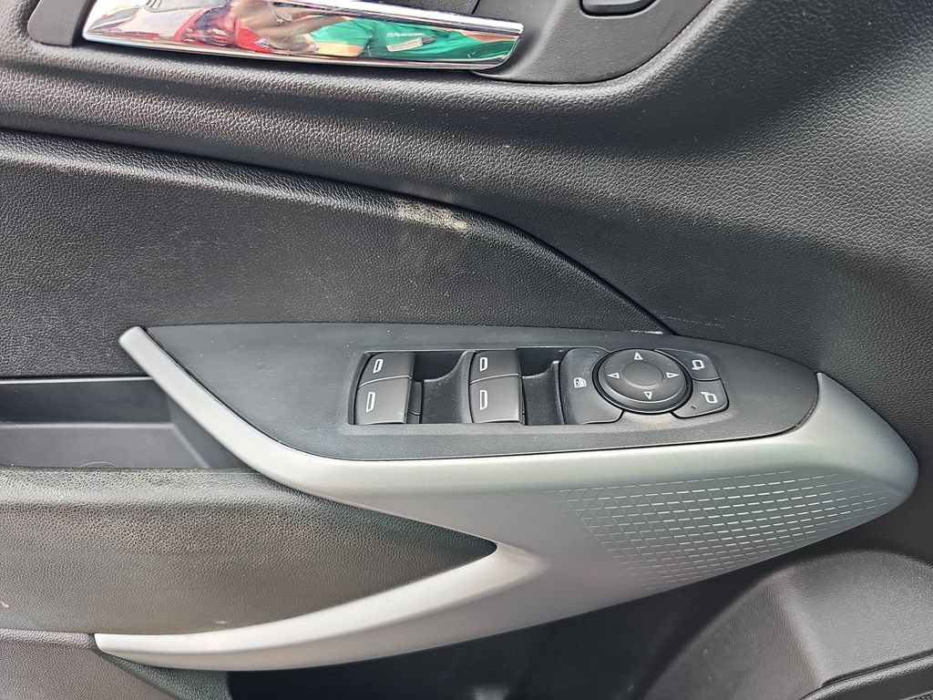 Used 2024 Chevrolet Trax LS w/ LS Convenience Package FWD image 27