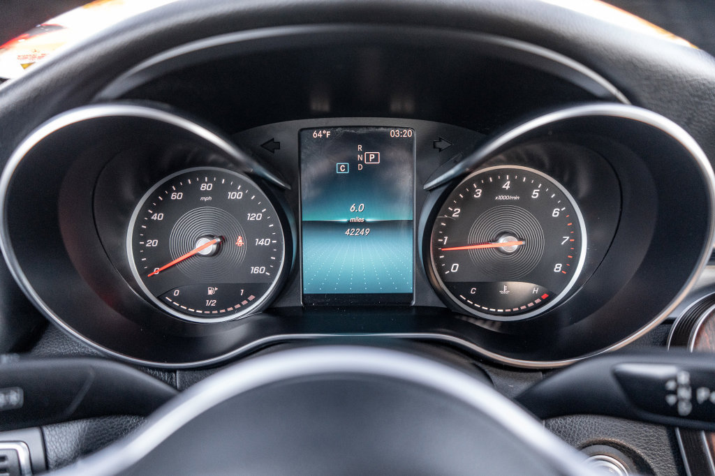 Used 2019 Mercedes-Benz C 300 4MATIC Sedan w/ Multimedia Package image 24
