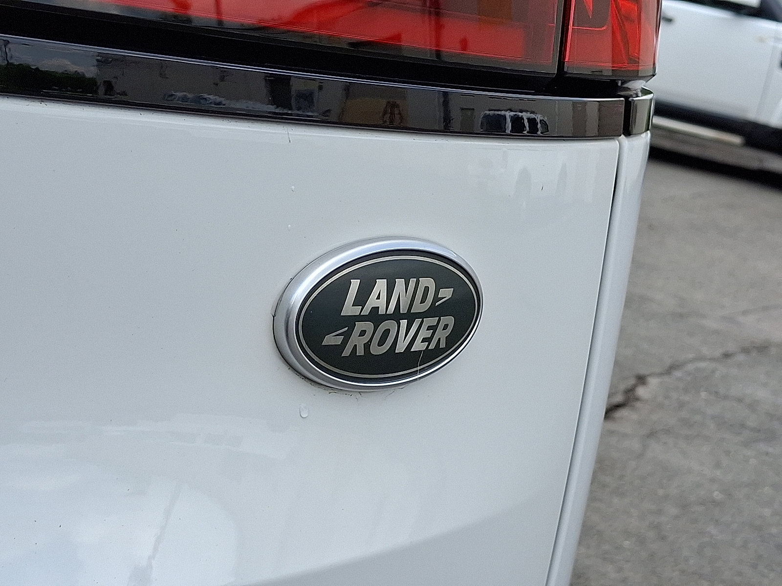 Certified 2023 Land Rover Range Rover Sport SE image 29