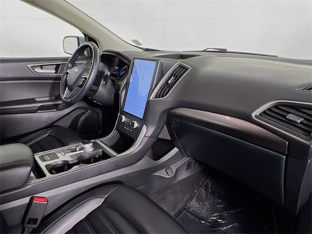 Used 2024 Ford Edge SEL image 37