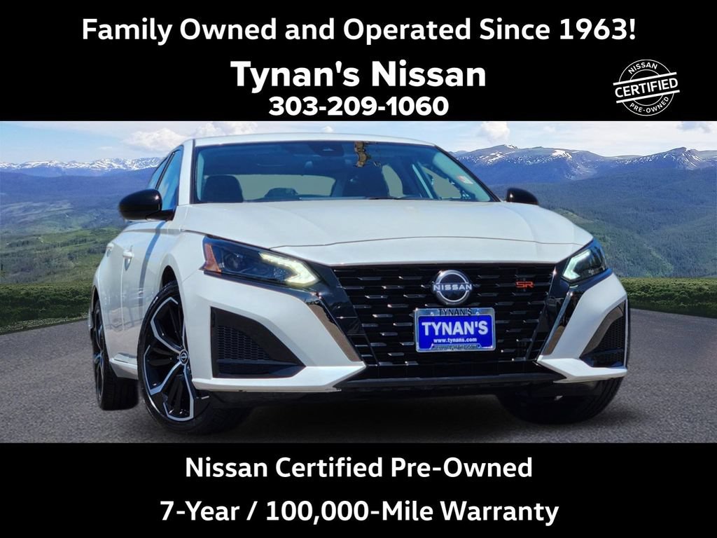 Used 2023 Nissan Altima 2.5 SR w/ SR Premium Package FWD image 1