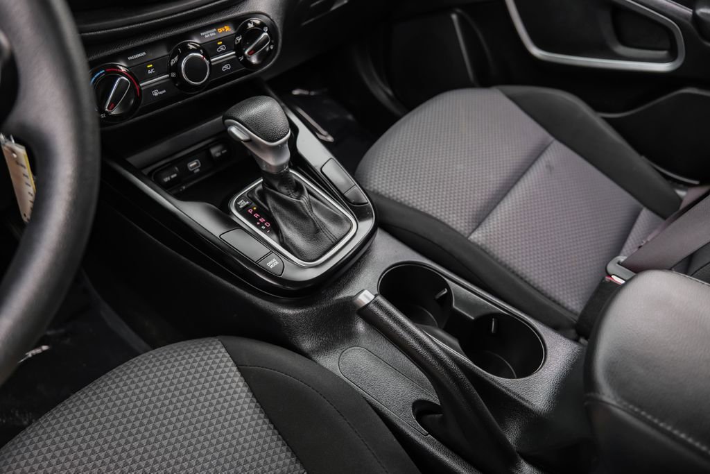 Used 2022 Kia Soul LX w/ Technology Package FWD image 25