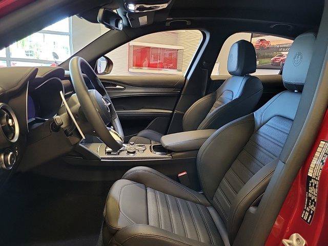 New 2024 Alfa Romeo Stelvio Quadrifoglio w/ Active Assist Plus Package AWD/4WD image 8
