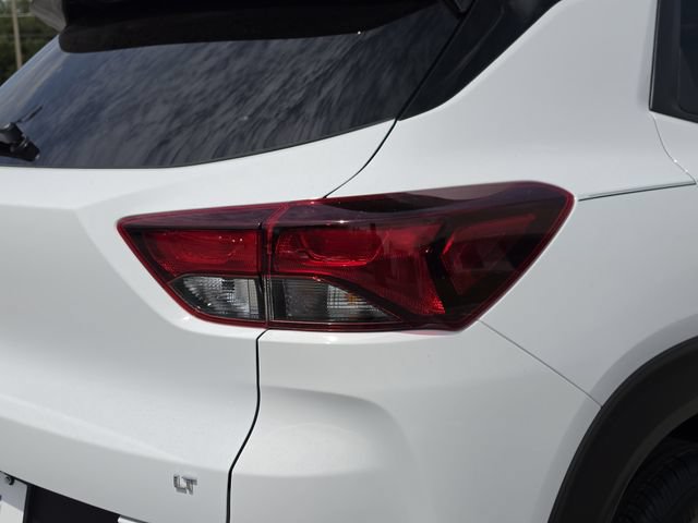 New 2026 Chevrolet TrailBlazer LT w/ LT Cold Weather Package FWD image 11