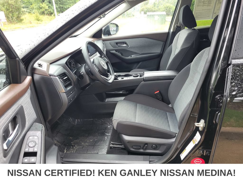 Certified 2023 Nissan Rogue SV AWD/4WD image 36