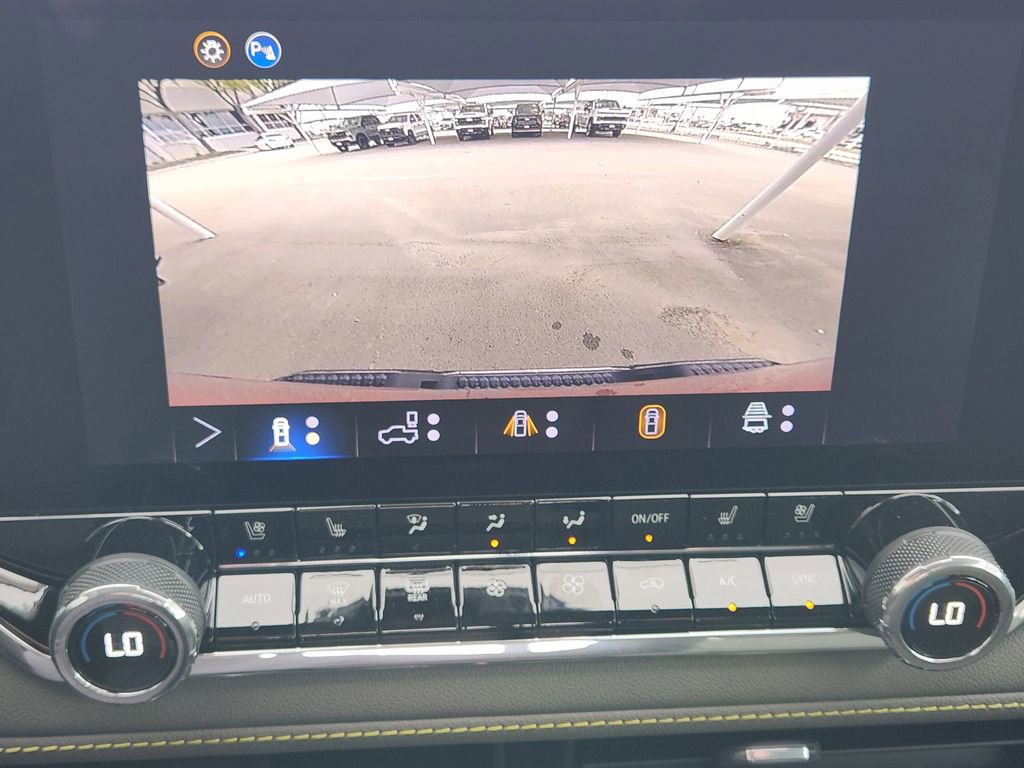 New 2026 Chevrolet Colorado ZR2 w/ Technology Package image 13