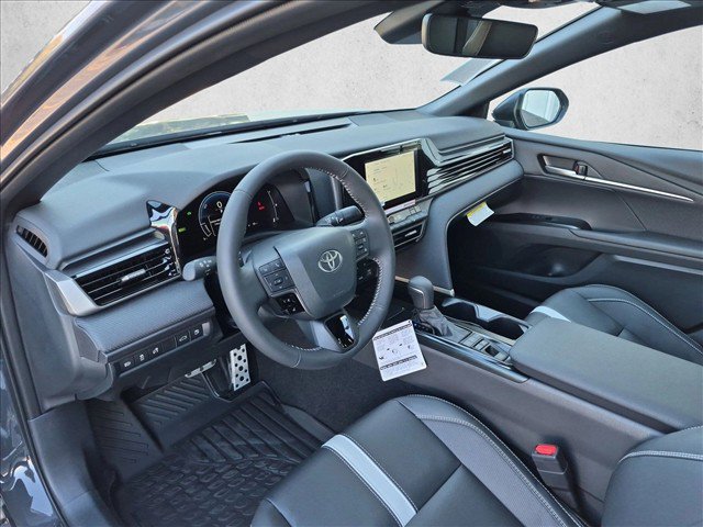 New 2027 Toyota Camry SE w/ Convenience Package FWD image 3
