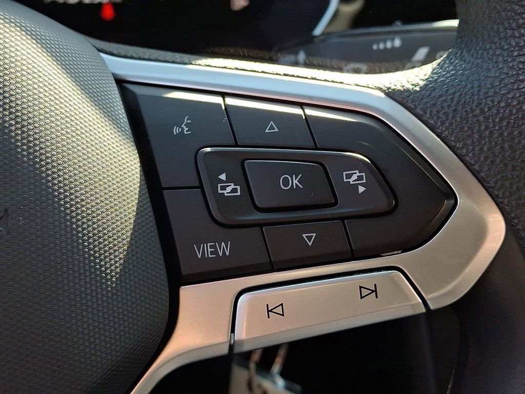 Used 2023 Volkswagen Jetta Sport FWD image 22