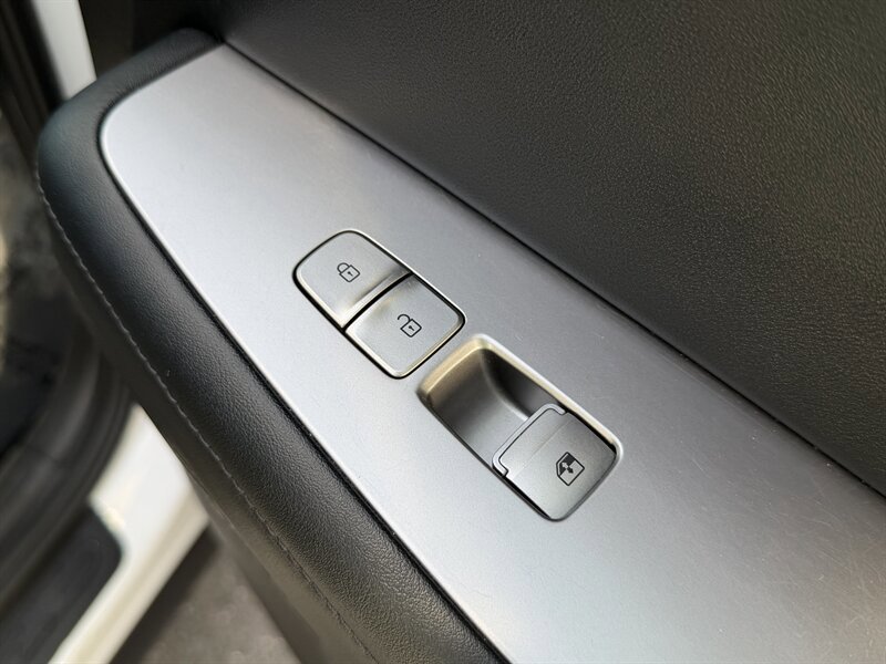 Used 2020 Hyundai Palisade SEL w/ Premium Package FWD image 44