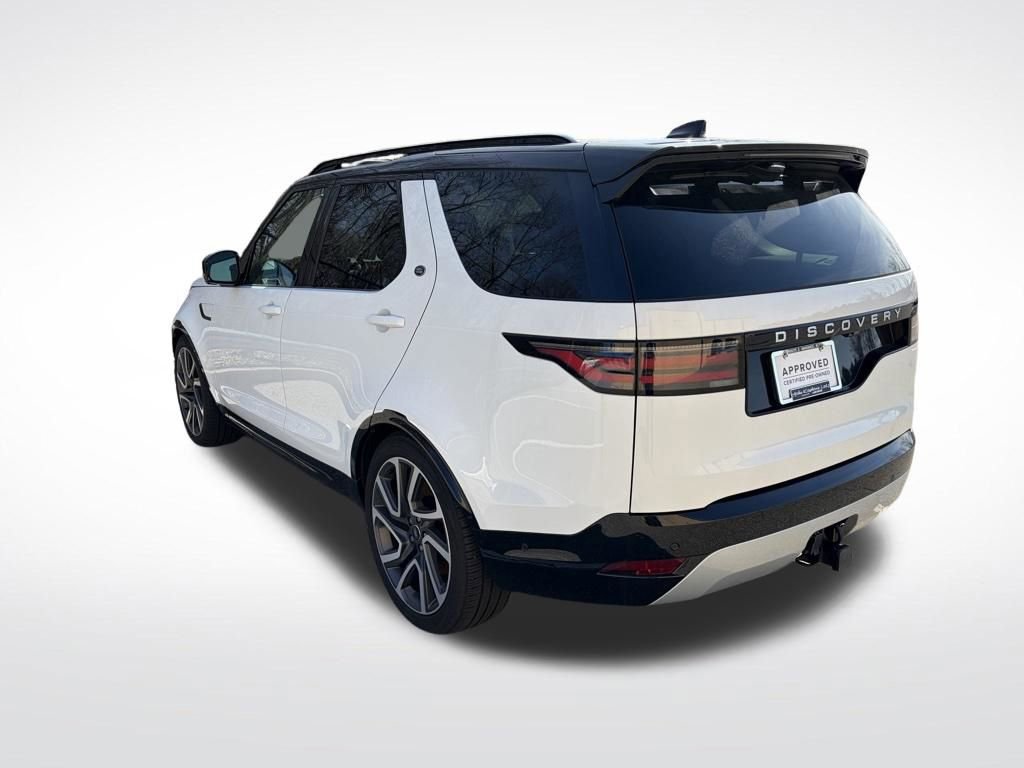 Certified 2025 Land Rover Discovery Metropolitan Edition AWD/4WD image 6