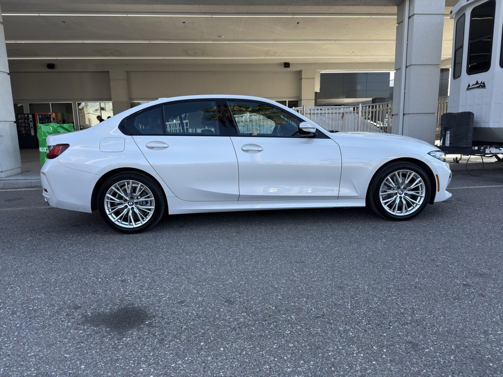 Used 2023 BMW 330i Sedan w/ Driving Assistance Package image 7