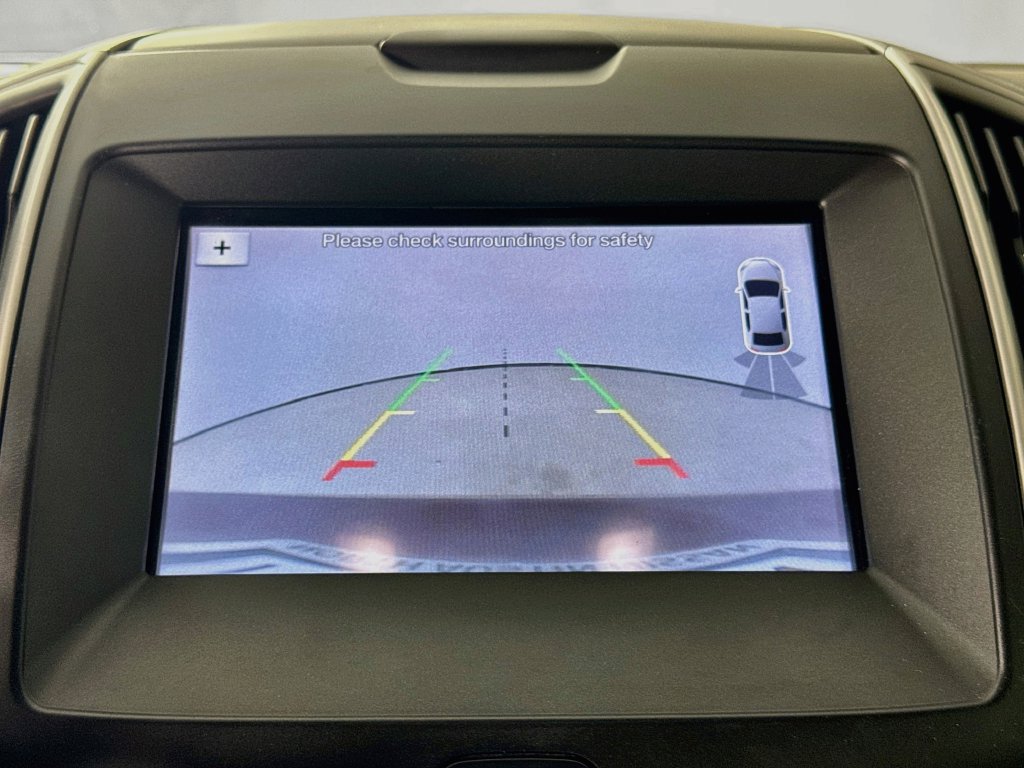 Used 2018 Ford Edge SEL w/ Equipment Group 201A FWD image 16