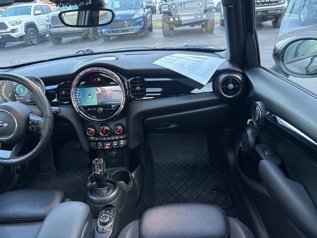 Used 2023 MINI Cooper S w/ Signature Upholstery Package image 41