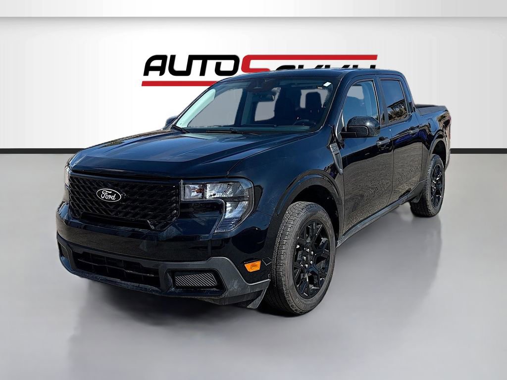 Used 2025 Ford Maverick XLT w/ Equipment Group 301A image 3