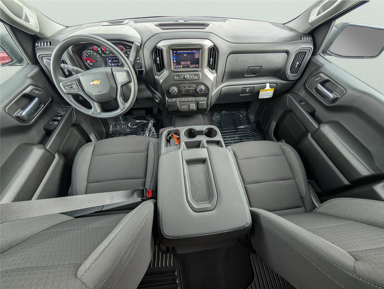 New 2026 Chevrolet Silverado 1500 Custom w/ LPO, Dark Essentials Package AWD/4WD image 30