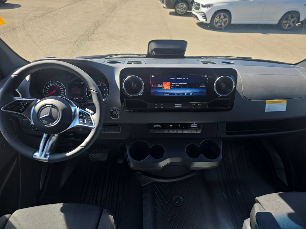New 2026 Mercedes-Benz Sprinter 2500 image 12