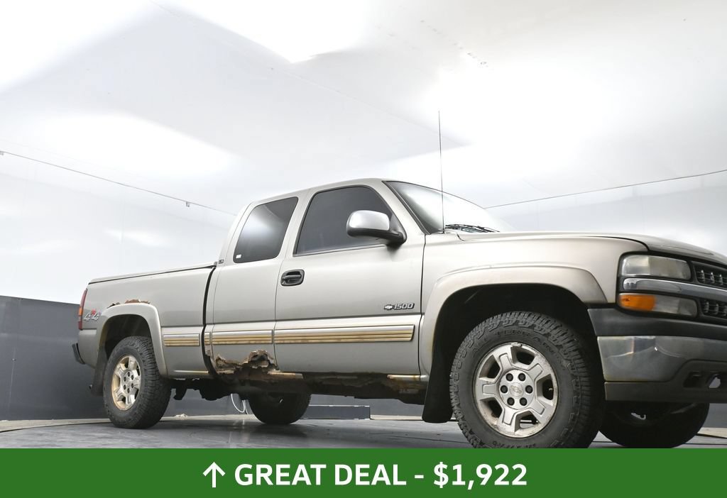 Used 2001 Chevrolet Silverado 1500 LS w/ Firm Ride Suspension Pkg AWD/4WD image 25
