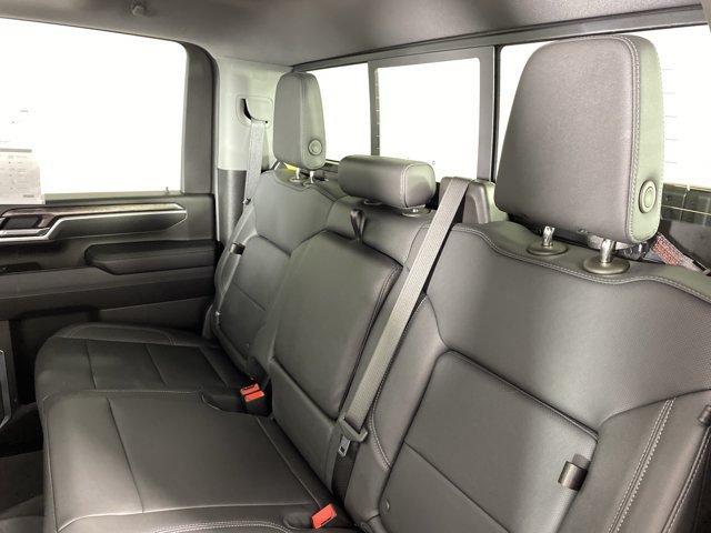 Used 2025 Chevrolet Silverado 2500 LTZ w/ Trail Boss Package AWD/4WD image 33