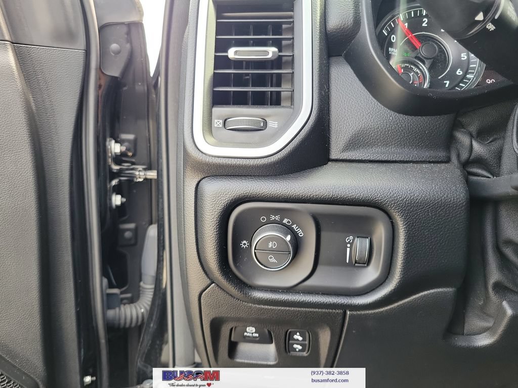 Used 2021 RAM 1500 Big Horn AWD/4WD image 18