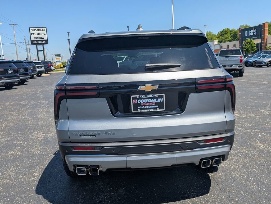 New 2026 Chevrolet Traverse LT w/ Driver Confidence Package AWD/4WD image 6