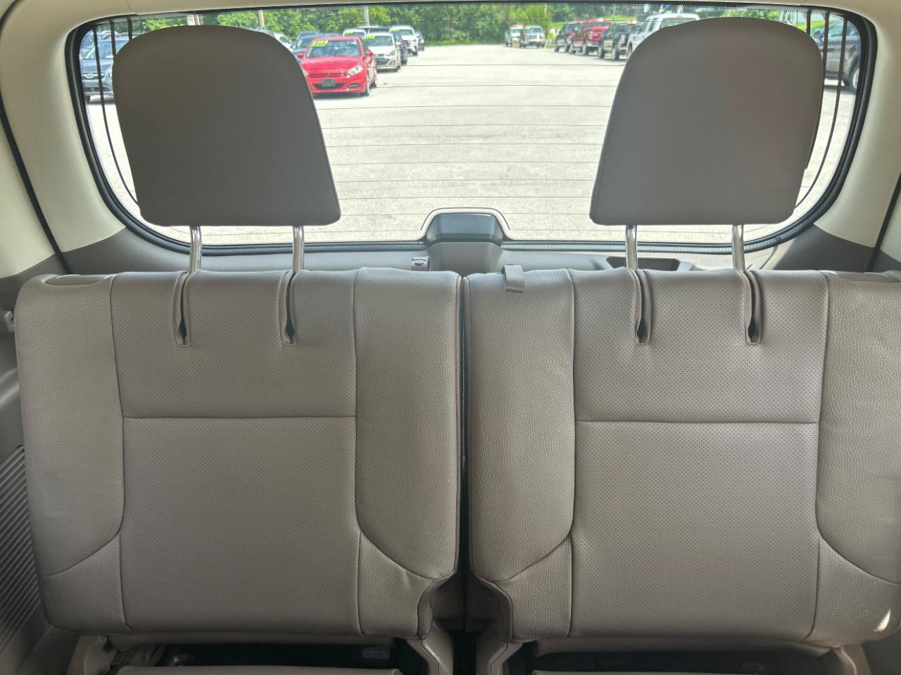 Used 2014 Lexus GX 460 w/ Premium Package AWD/4WD image 23