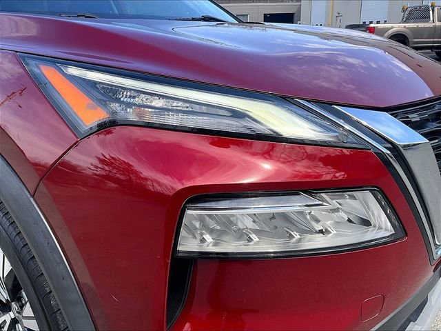 Used 2021 Nissan Rogue SV image 30