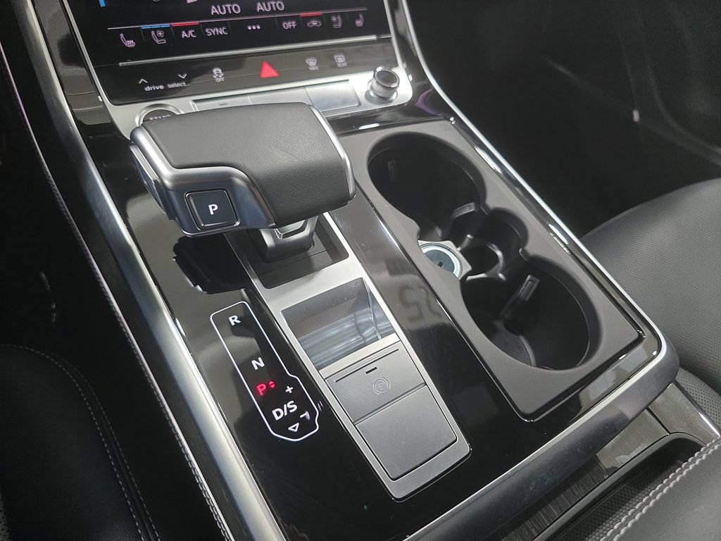 Certified 2026 Audi Q7 3.0T Premium Plus w/ Premium Plus Package AWD/4WD image 16