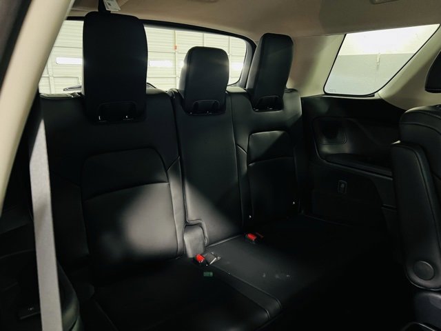 New 2026 Nissan Pathfinder Platinum image 35