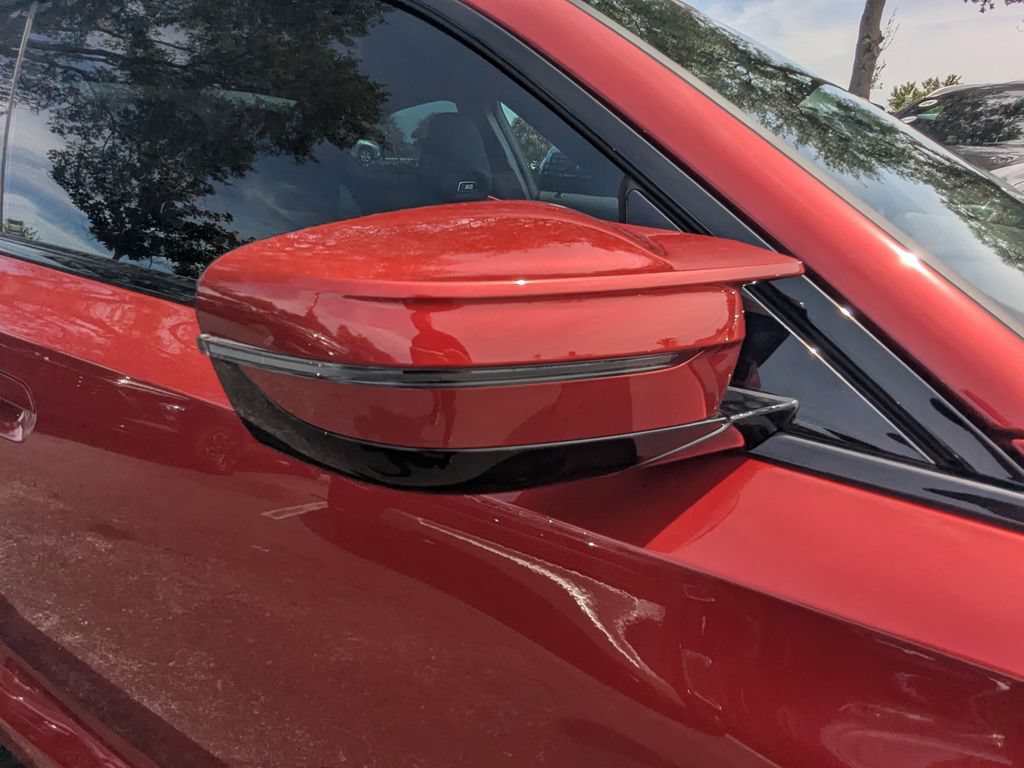Used 2026 BMW M2 w/ Lighting Package RWD image 22