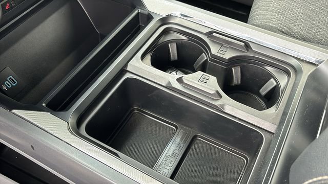 Used 2025 Ford F350 XLT w/ Black Appearance Package image 22