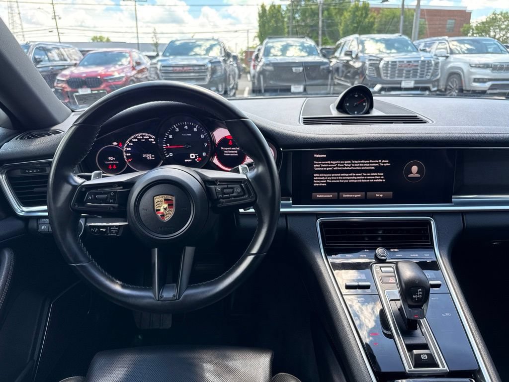 Used 2023 Porsche Panamera 4 Platinum Edition AWD/4WD image 13