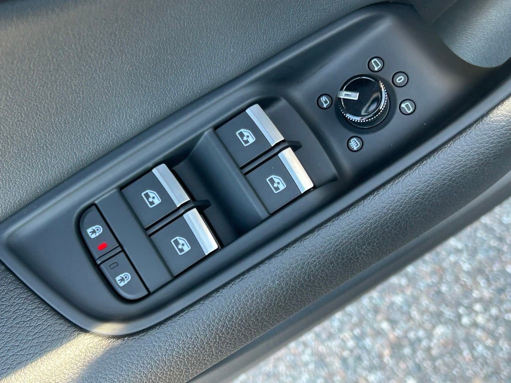 Used 2023 Audi Q8 Premium w/ Convenience Package image 65