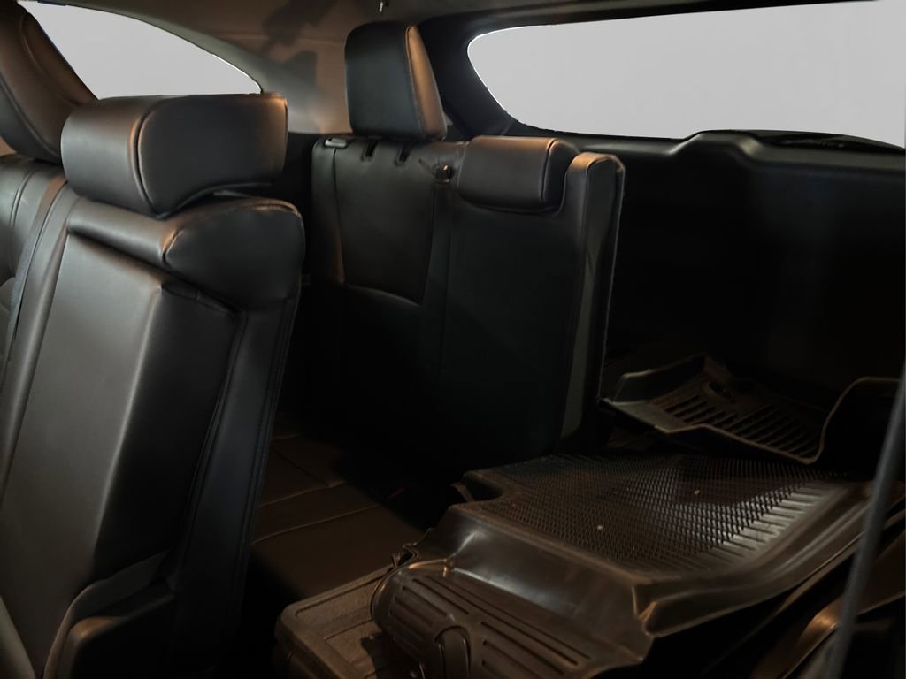 Used 2023 Toyota Highlander XLE image 38