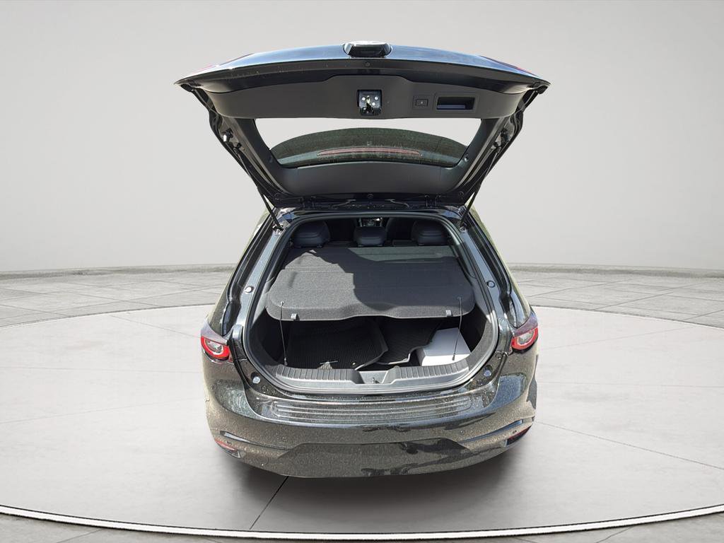 New 2026 MAZDA MAZDA3 Hatchback w/Premium Plus Pkg AWD/4WD image 29