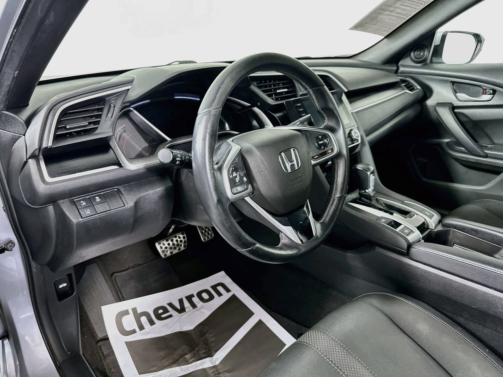 Used 2019 Honda Civic Sport image 9