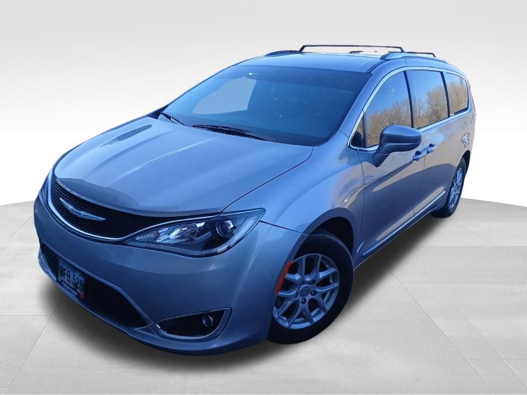 Used 2020 Chrysler Pacifica Touring-L FWD image 30