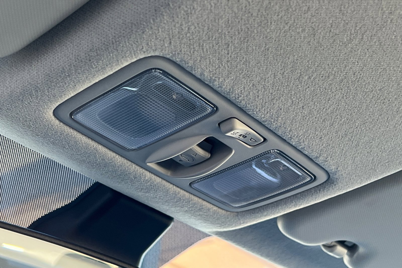 Certified 2025 Hyundai Venue SEL image 24