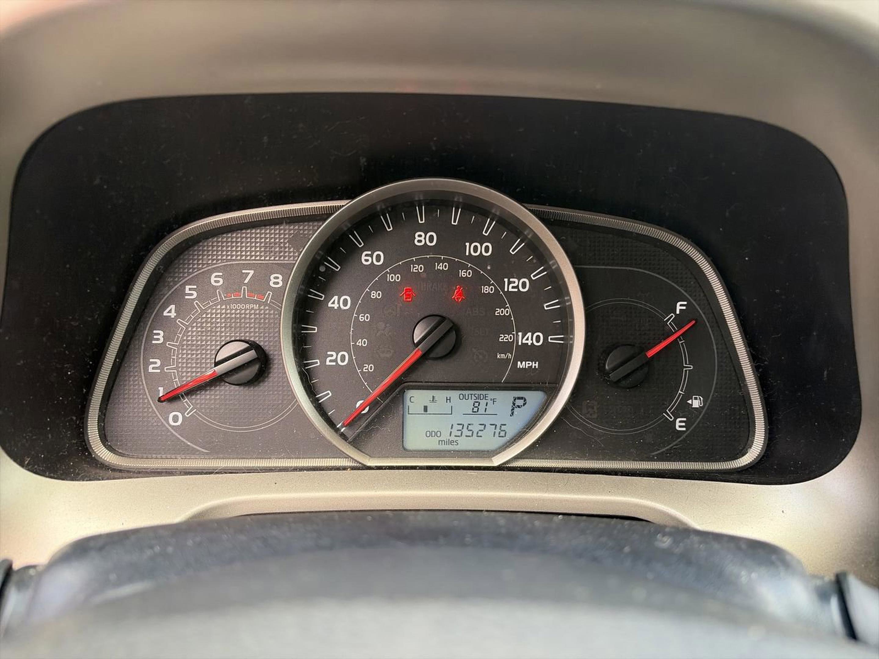 Used 2014 Toyota RAV4 XLE FWD image 11