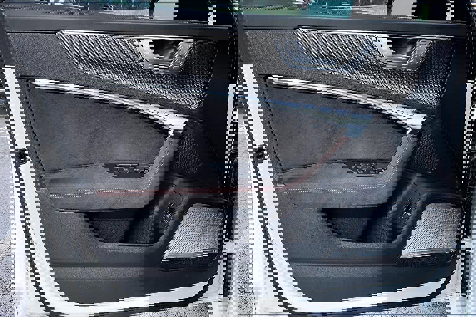 Used 2024 Audi RS 6 performance image 21