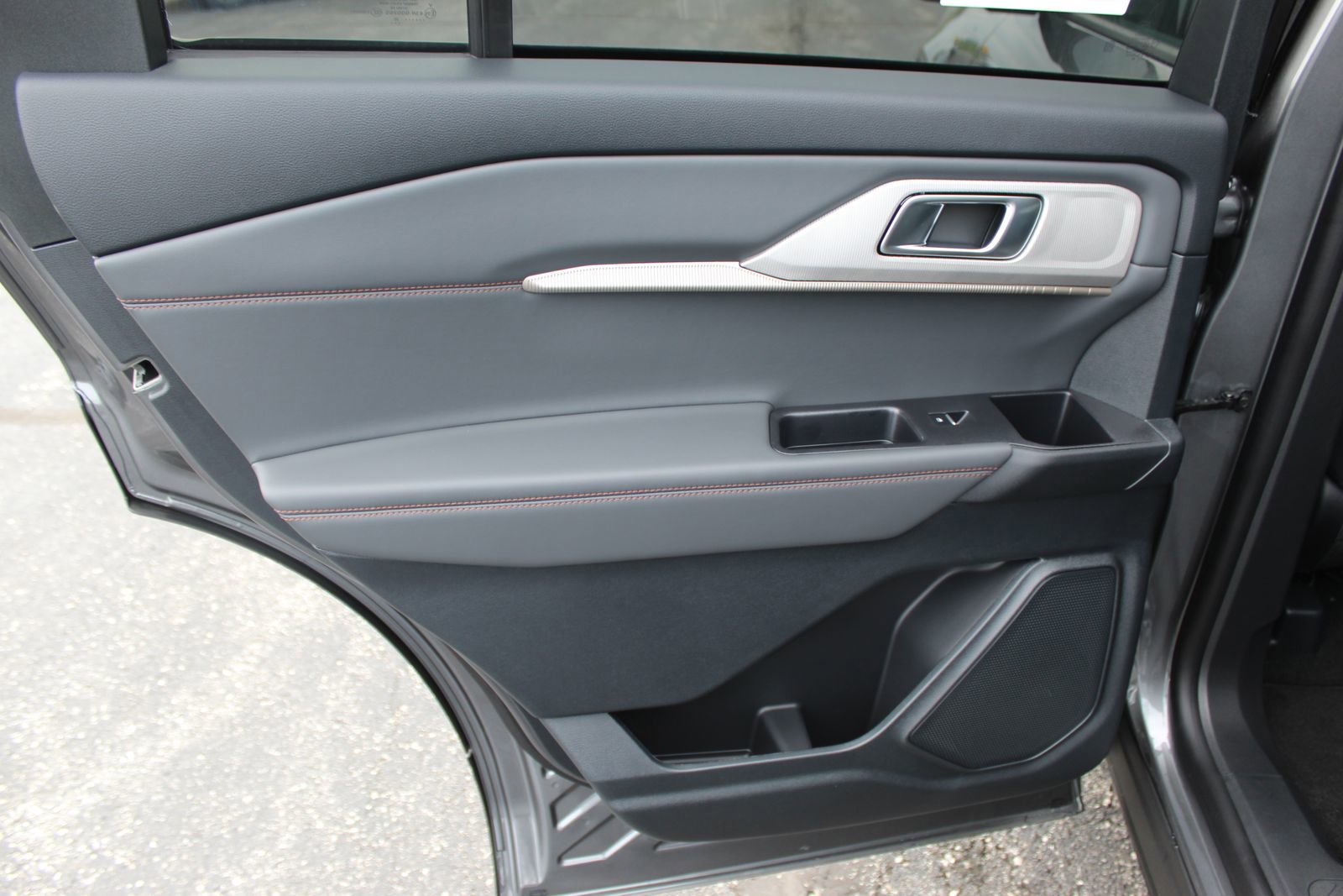 New 2026 Ford Explorer Active image 18