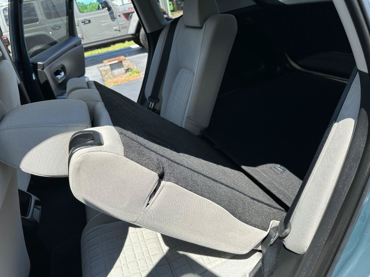 Used 2024 Honda HR-V LX image 29