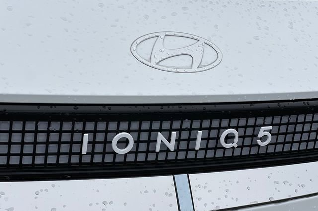 New 2026 Hyundai Ioniq 5 Limited RWD image 9
