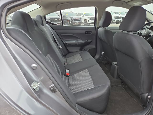 Used 2023 Nissan Versa S image 32