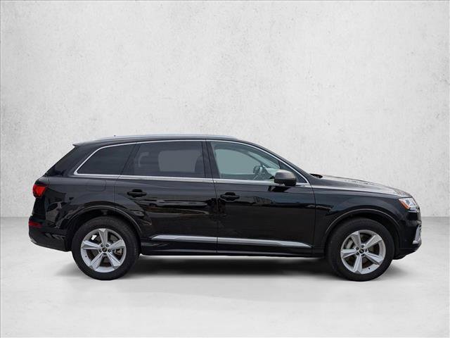Certified 2023 Audi Q7 2.0T Premium w/ Convenience Package image 4