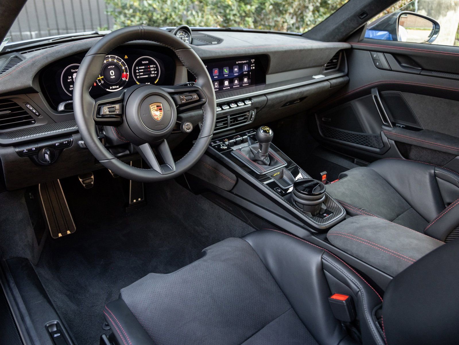 Certified 2026 Porsche 911 GT3 RWD image 4