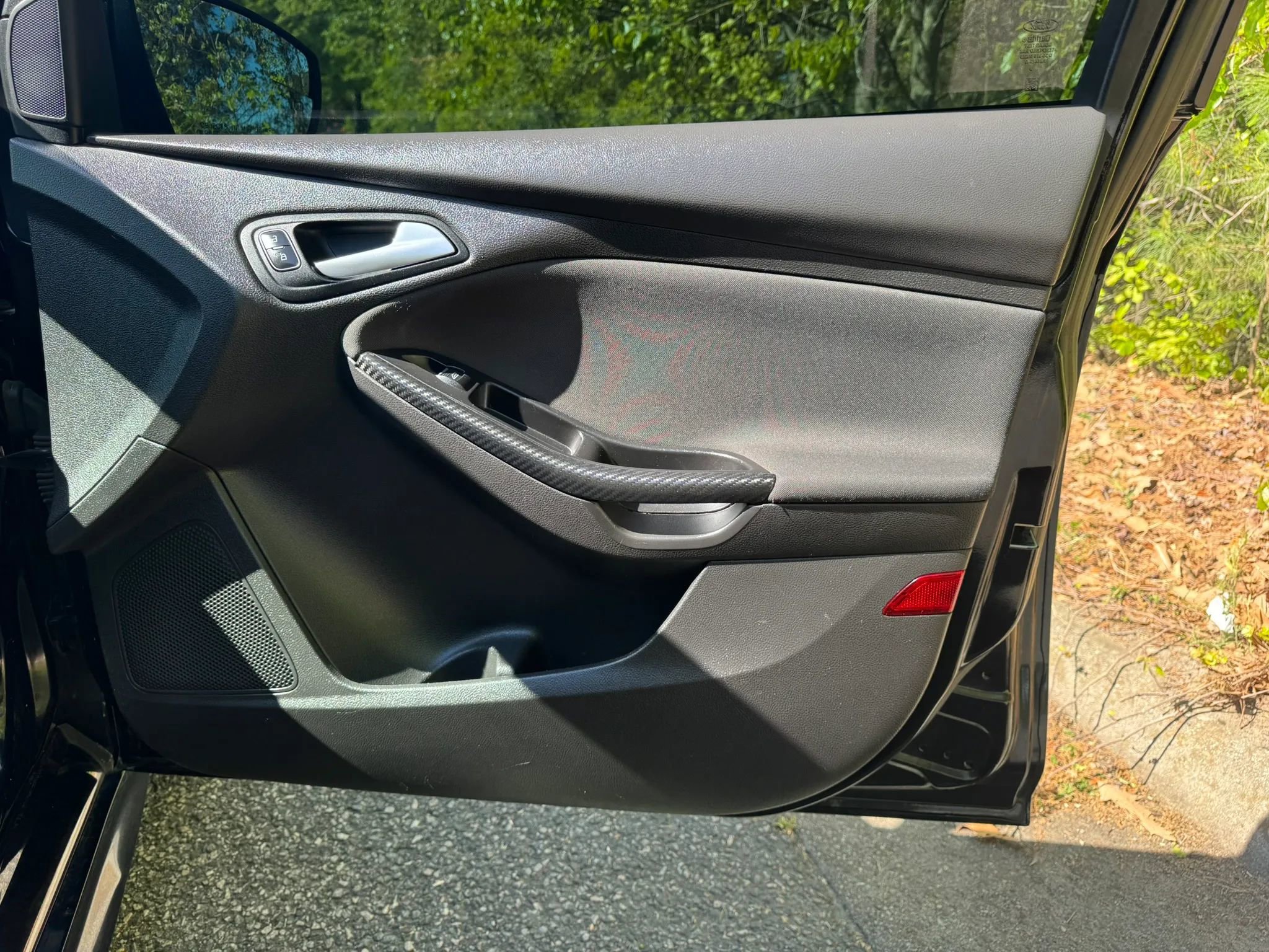 Used 2018 Ford Focus ST w/ Equipment Group 402A image 10