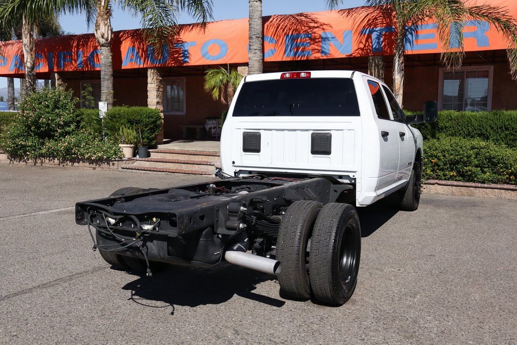 Used 2022 RAM 3500 Tradesman w/ Safety Group AWD/4WD image 9