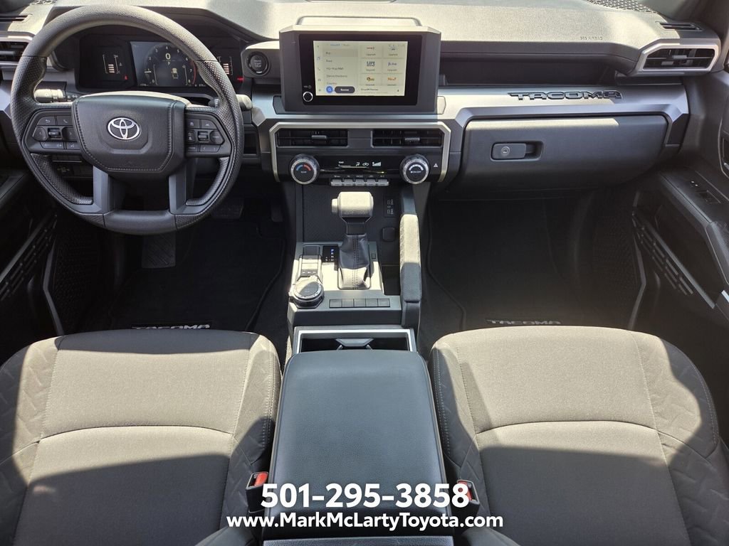 Used 2025 Toyota Tacoma SR5 AWD/4WD image 12