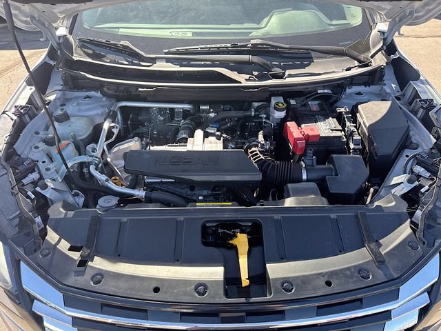 Used 2024 Nissan Rogue S FWD image 28
