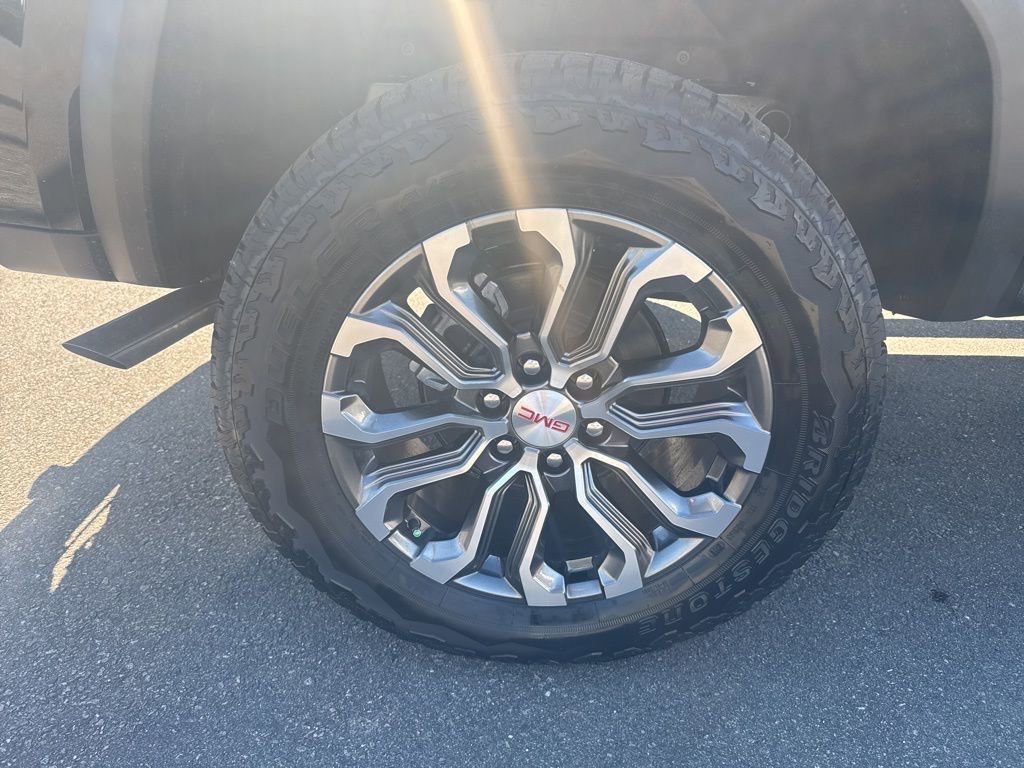 New 2026 GMC Canyon Denali AWD/4WD image 33